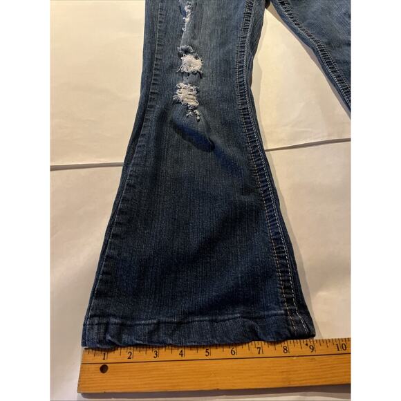 Ariya Jeans Women’s 11/12 Blue Boot Cut Denim Flap Pockets 29x27 Distressed - Picture 3 of 13